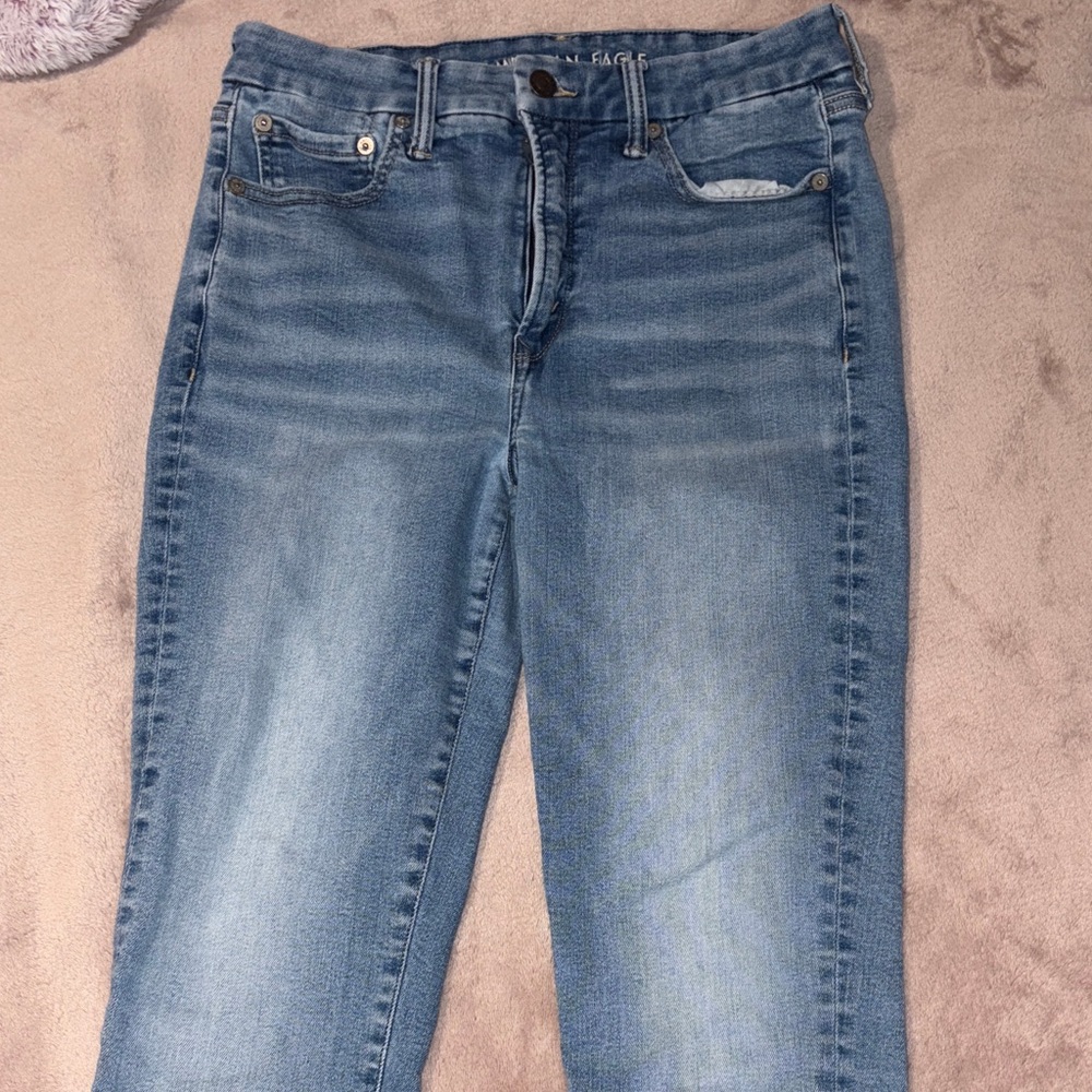 American Eagle Super High Rise Jeggings Size 8 The Lux(e) Jean